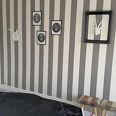 Le Bonimenteur Bed & Breakfast 3*