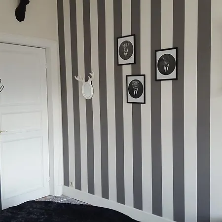 Le Bonimenteur Bed & Breakfast