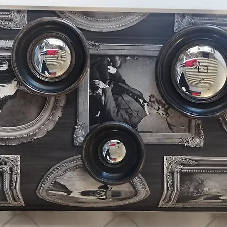 Le Bonimenteur 3* Charleroi