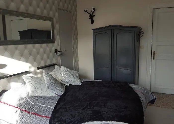 Bed & Breakfast Le Bonimenteur Charleroi