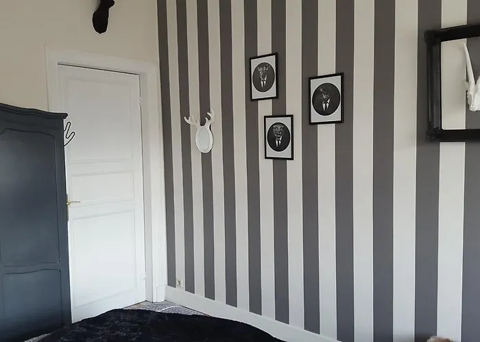 Le Bonimenteur Bed & Breakfast