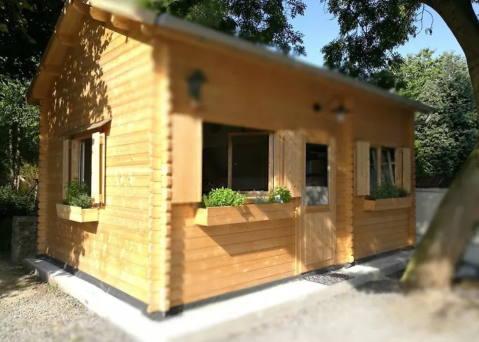 Le Bonimenteur Bed & Breakfast